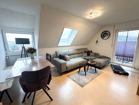 Wohn-/Esszimmer Dachgeschoss