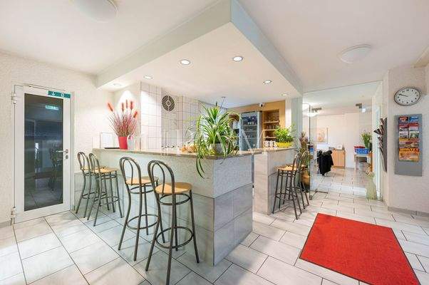 Bar Eingang Gästehaus