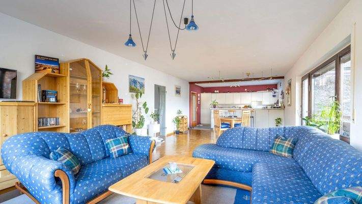 Großer Wohnraum 50 m²