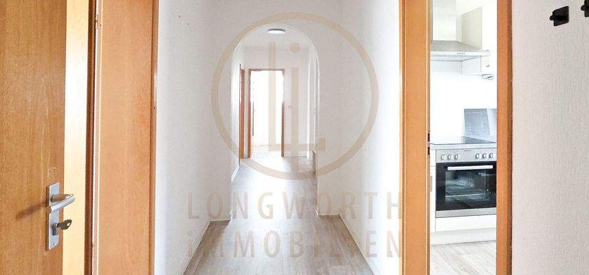 28-1.OG-Wohnung-Eingang-Flur