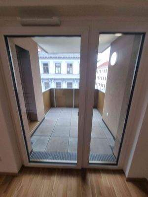 1764504501596_HsdL0Ggl19LHdcq.b4875229