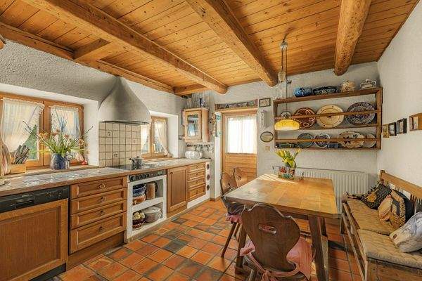 Küche EG mit Zugang zum Garten