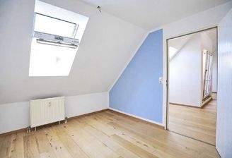 Zimmer unten