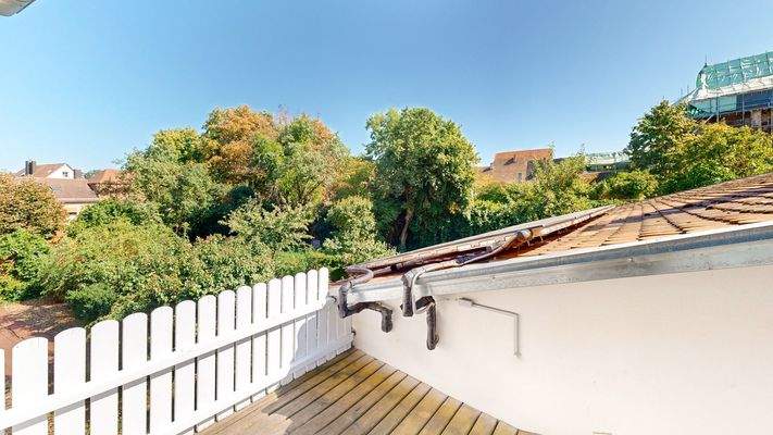 Schlafzimmer 2 - Ausblick vom Balkon