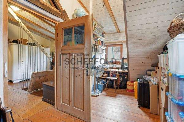 Büro im Dachgeschoss