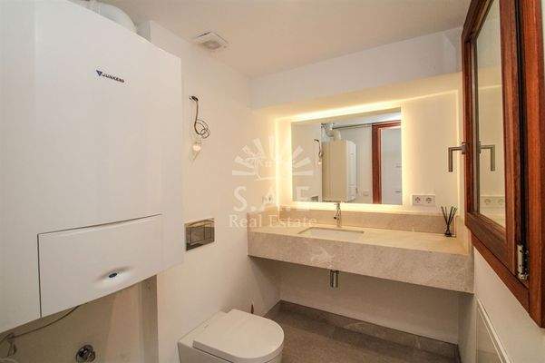 649d8a5d-5e47-4d6c-8cbd-54238c821ede