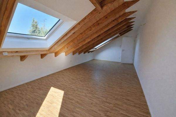 Großes Dachzimmer 1