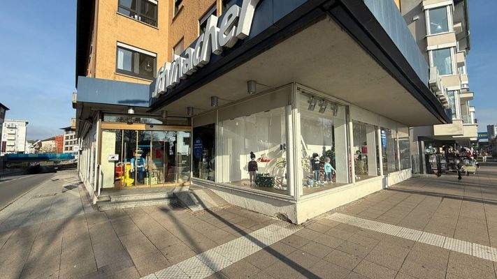 Eingangsbereich, Schaufenster