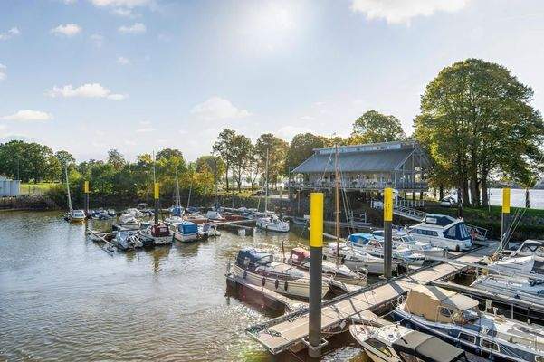 Rönnebecker Straße 1