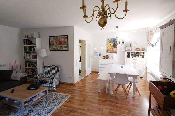 Wohn-/Esszi., Haus 1