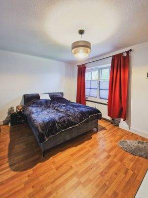 Schlafzimmer Erdgeschoss - Zweifamilienhaus