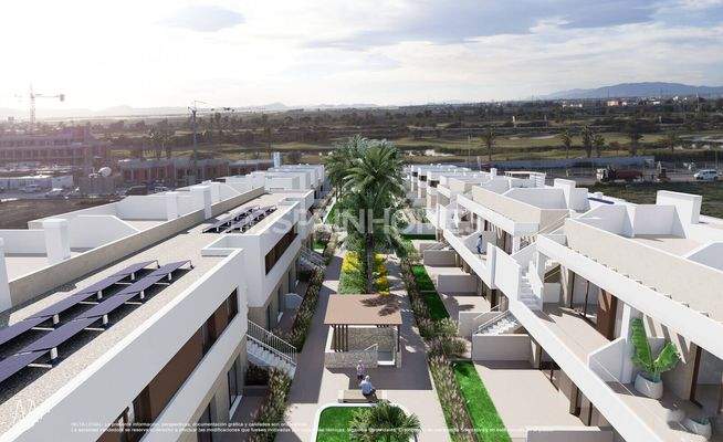 Modern 3-Bedroom Houses Near Serena Golf in Los Alcázares