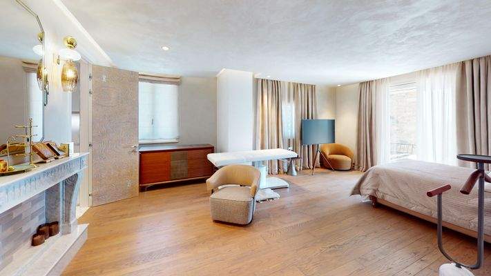 NA-072-17-Villa-di-lusso-vista-lago-a-Padenghe-del