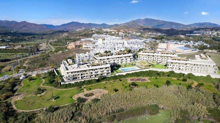 Avant-Garde Apartments with Panoramic Sea View in Estepona