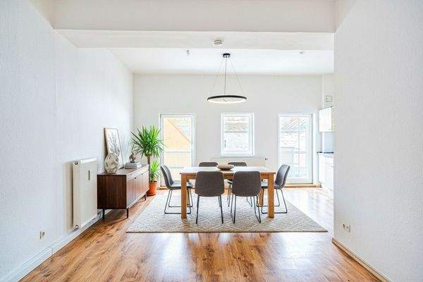 Wohnküche digital möbliert