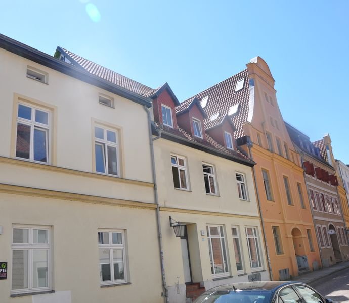 4 Zimmer Wohnung in Stralsund (Altstadt)