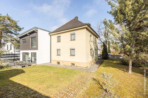 Süd-Grundstück für eine DHH