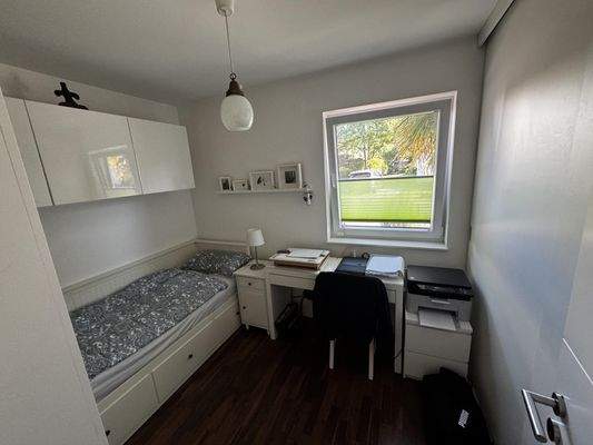 Technikraum mit integriertem Schlafzimmer