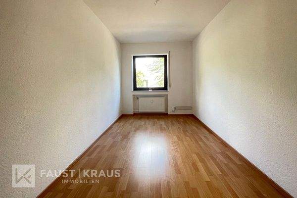 Kinder- oder Arbeitszimmer 2