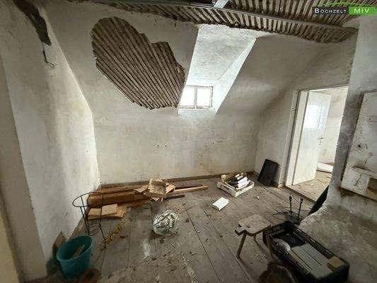 altes Wohnhaus Zimmer DG