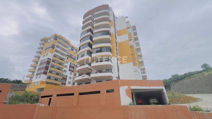 Turnkey 2-bedroom Apartment for Sale in Yalıncak Trabzon