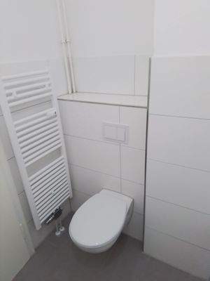 Modernes Badezimmer