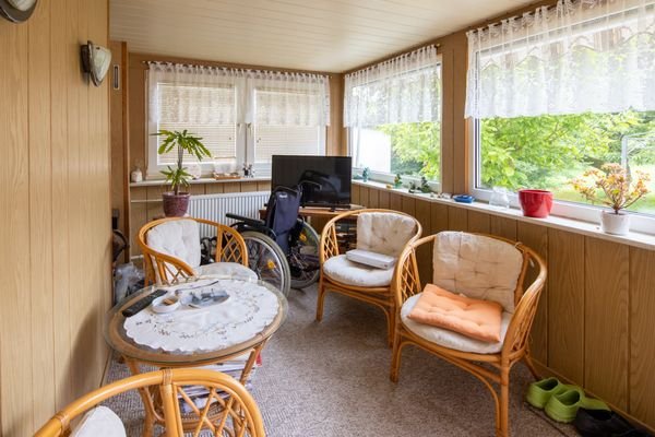 EG: Veranda
