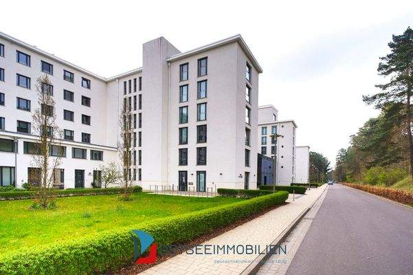 Straße v. d. Haus Rchtg. Binz