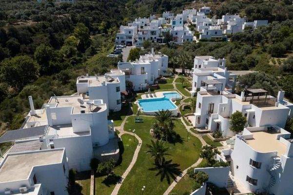 Kreta, Ag. Paraskevi: Tolle Wohnung in schöner Anlage mit Meerblick zu verkaufen