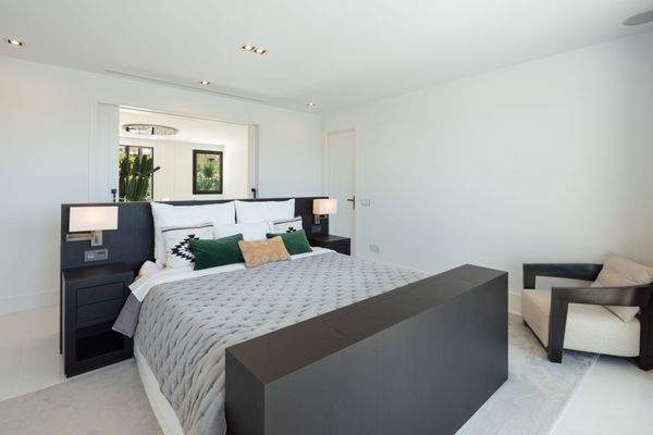 Photo: Villa in Nueva Andalucia