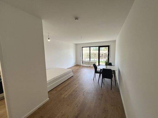 Wohn- und Schlafzimmer