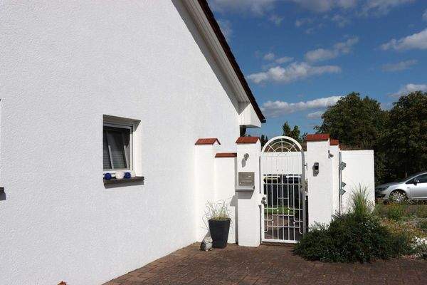 Eingangstor/-bereich