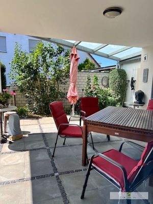 Ihre Loggia / Terrasse lädt zum Wohlfühlen bei jeder Witterung ein