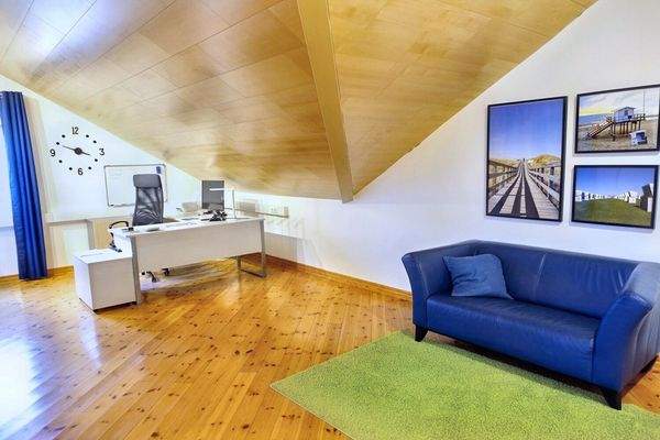 Gewerbefläche, DG - Arbeitszimmer