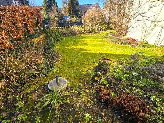 2.4 Garten hinterm Haus, 