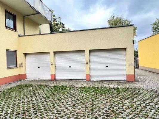 Duplex-Garage