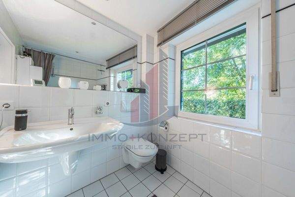 Das helle Tageslichtbad