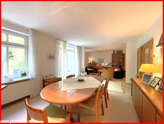 Wohn- und Esszimmer im Erdgeschoss