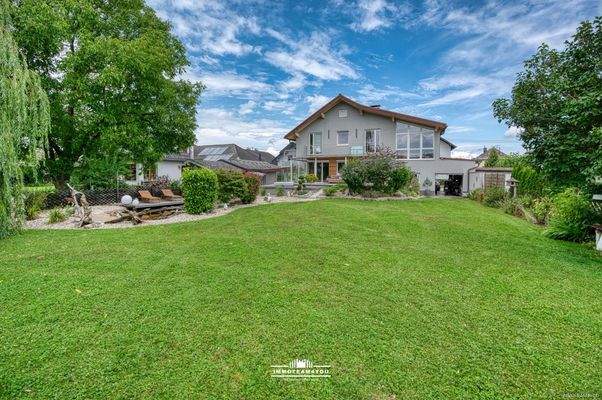 Hausansicht vom Garten