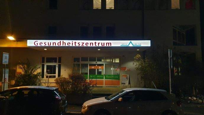 Ansicht bei Nacht
