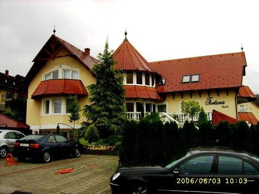 Fortuna villa utcai nézetből