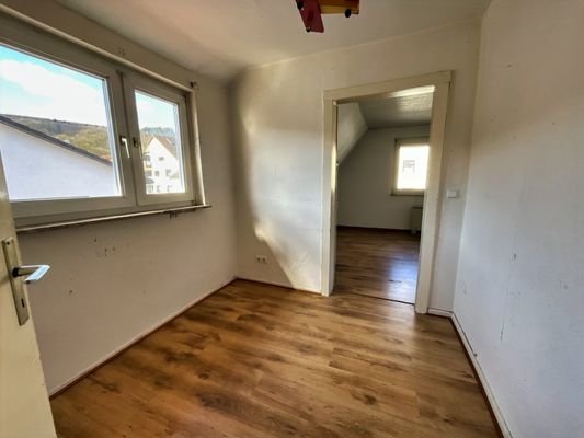 Schlafzimmer DG