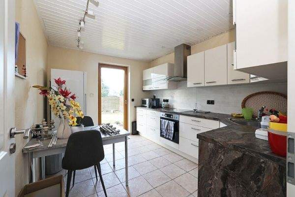 Küche - Ausgang zur Terrasse