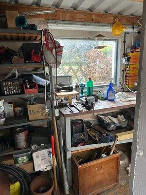 Schuppen Werkstatt (1)