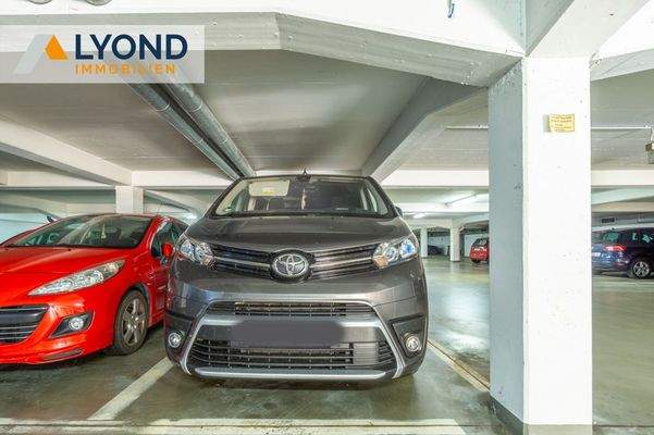 Tiefgaragenstellplatz