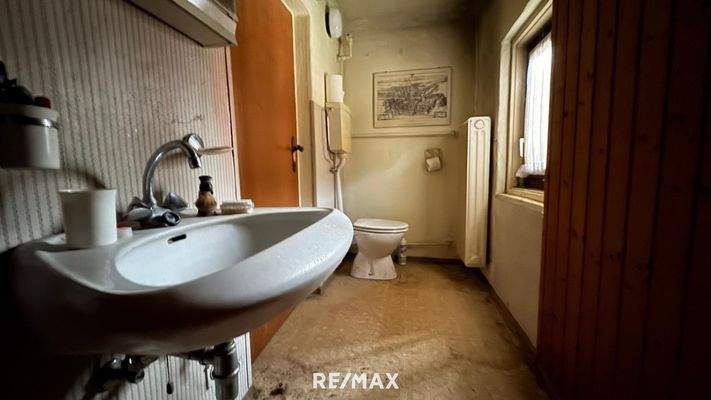 Haus 2 OG Bad-WC