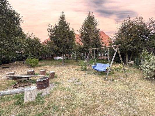 Feuerstelle mit Pavillon