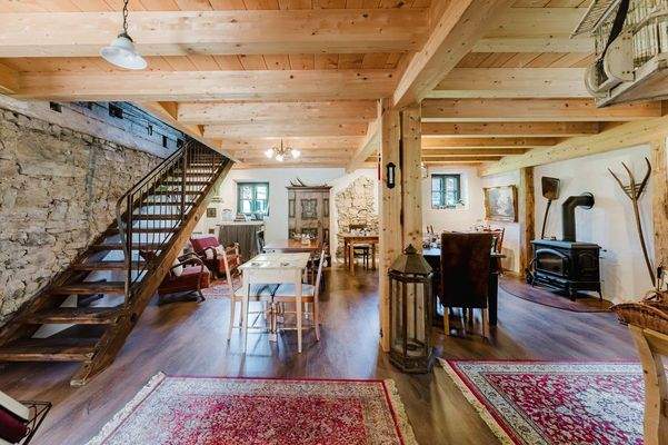 Der weitläufige Ess- und Wohnbereich