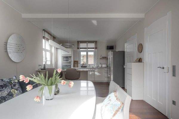 Esszimmer und Küche