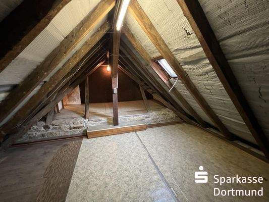 Weiterer Raum zum ausbauen - Ausbaureserve ca. 14 m²